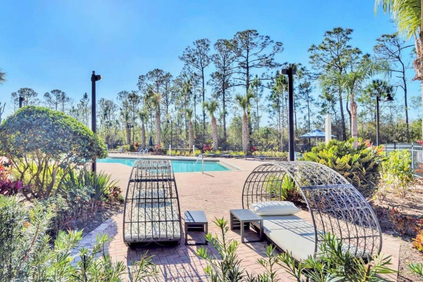 Bright Condo - 2Br With Pool & Hot Tub, Near Disney! Orlando Esterno foto