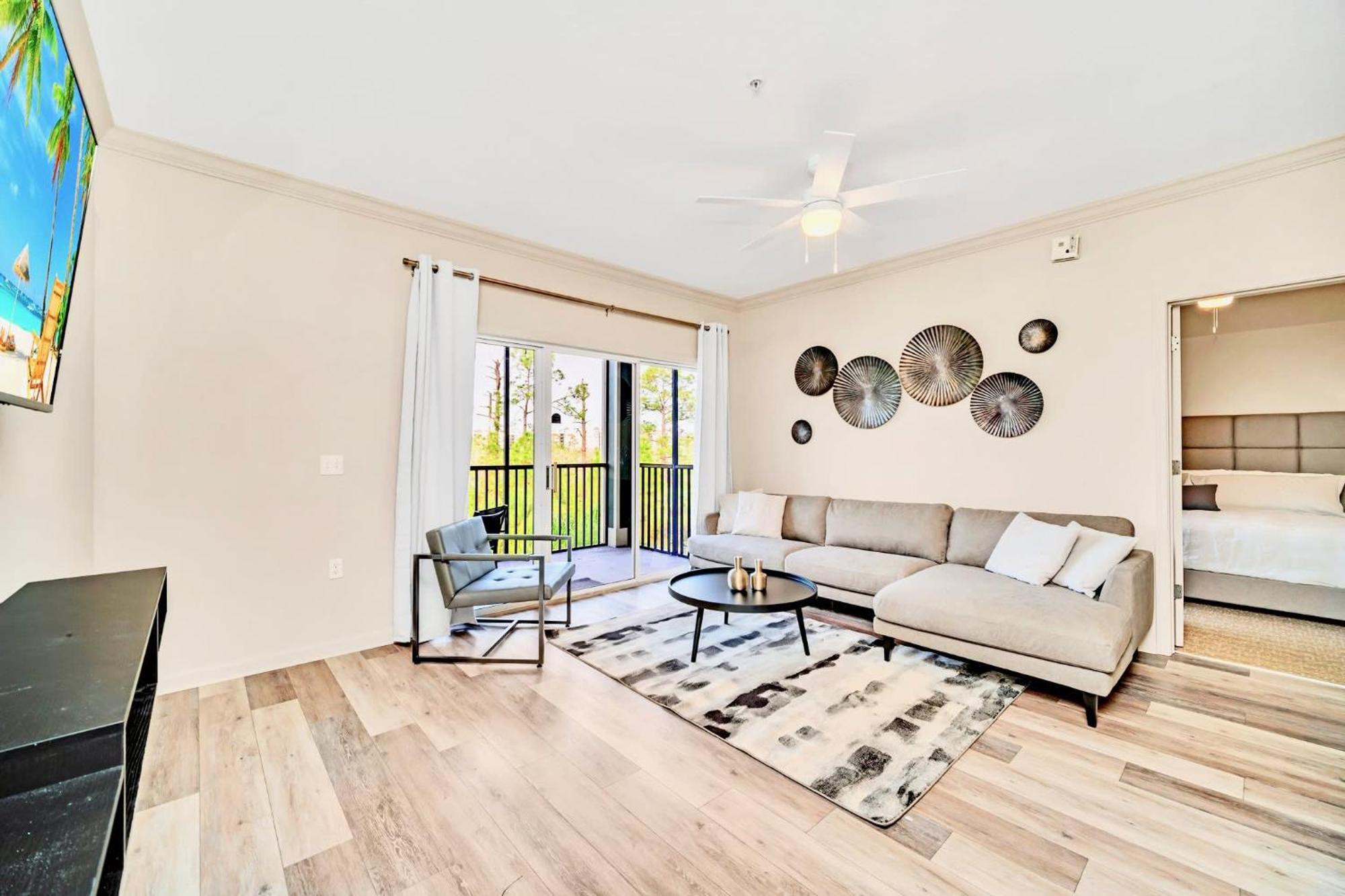 Bright Condo - 2Br With Pool & Hot Tub, Near Disney! Orlando Esterno foto